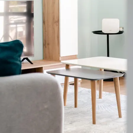 아파트 Central Tirana Apartment
